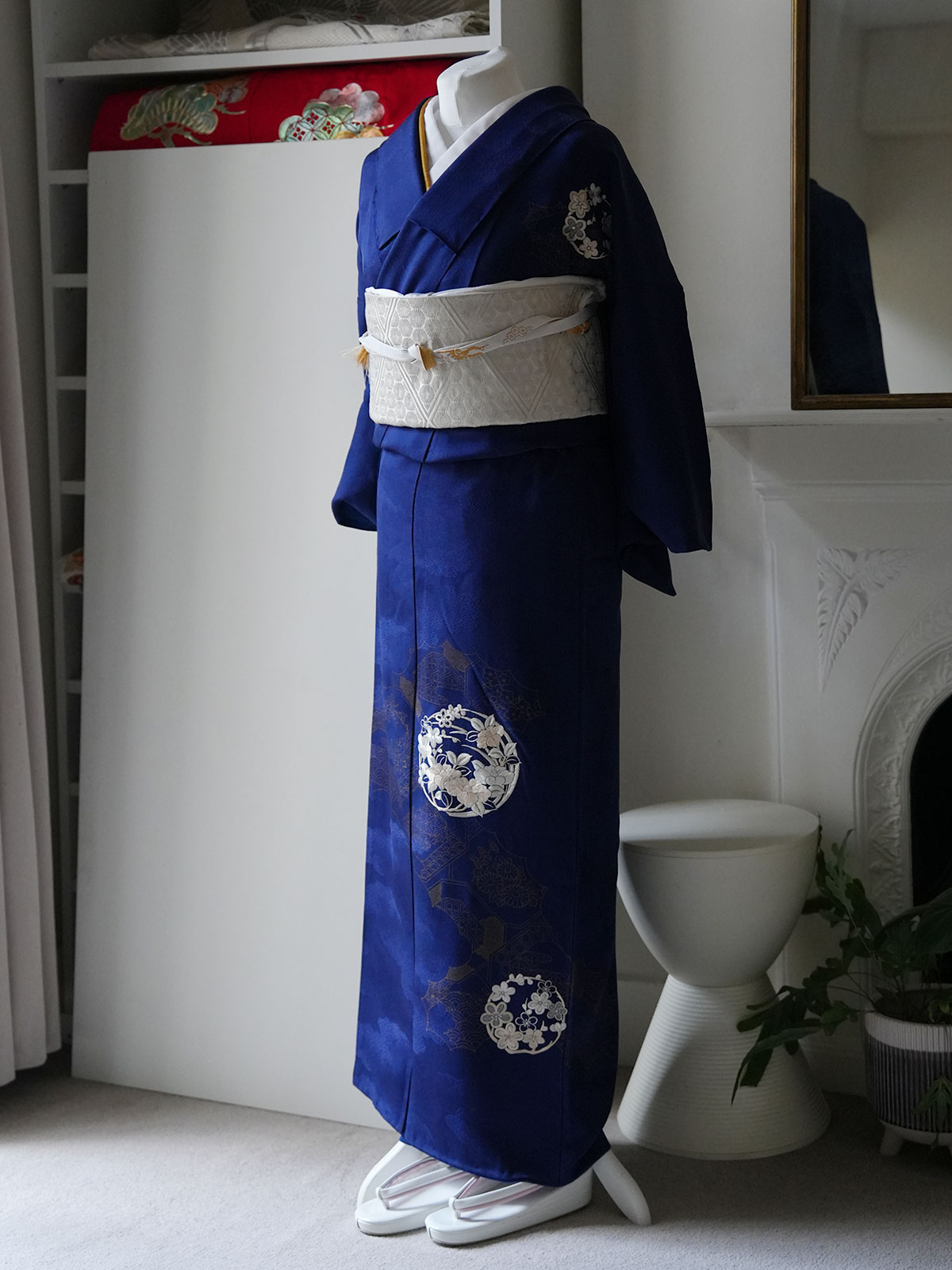 ヨーロッパ着物レンタル対応。ロンドンを拠点に訪問着・振袖をレンタルできるフォーマル向け和装｜KIMONO KIKUNOYA